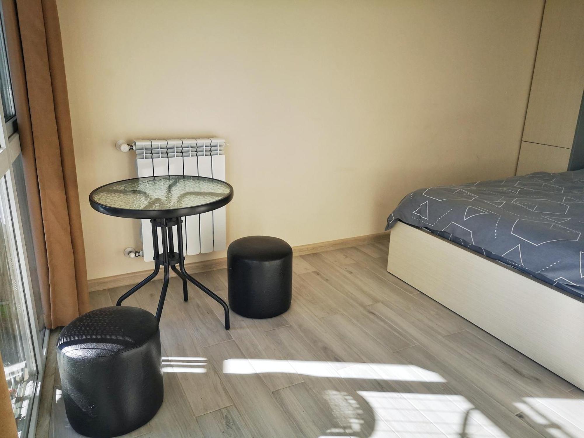 Apartament Old *